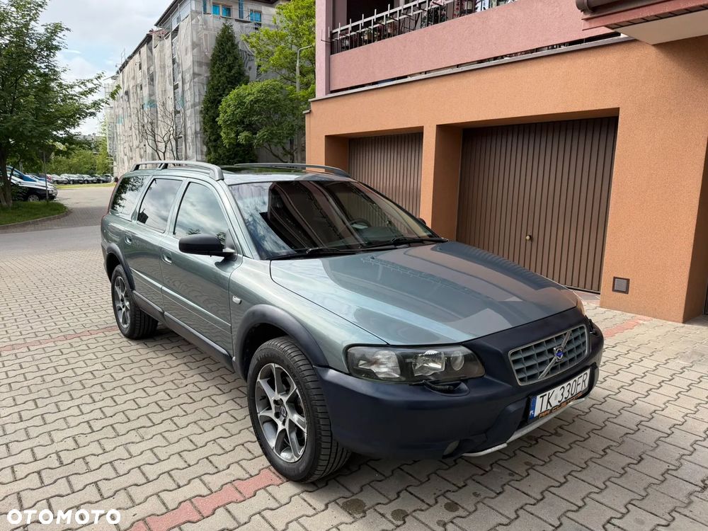Volvo XC 70 - 1