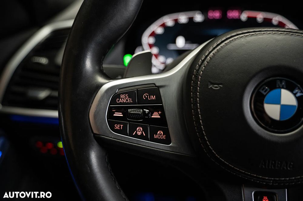 BMW X6 xDrive30d xLine - 24