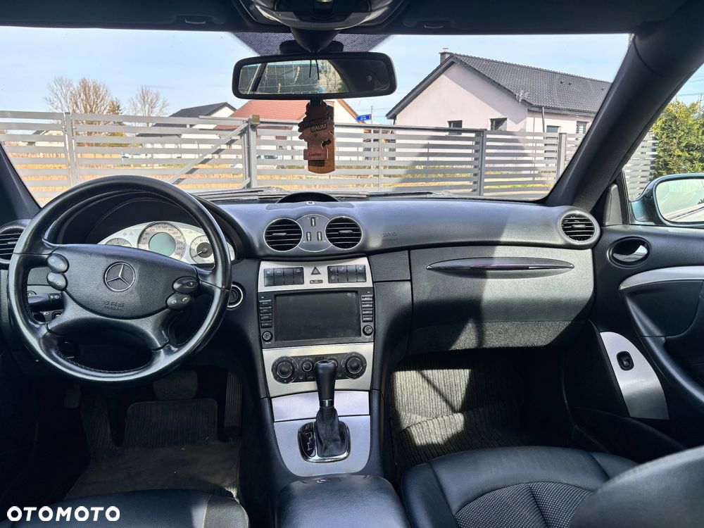 Mercedes-Benz CLK - 7