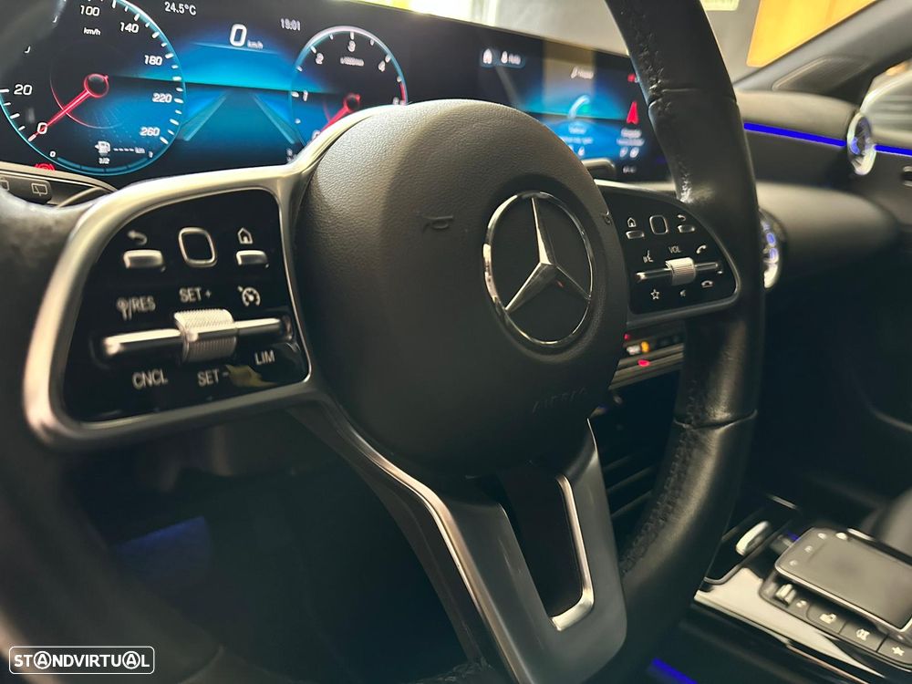 Mercedes-Benz A 180 d 8G-DCT Special Edition - 17