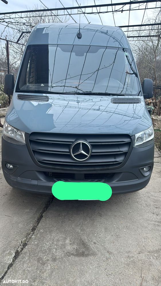 Mercedes-Benz Sprinter - 5