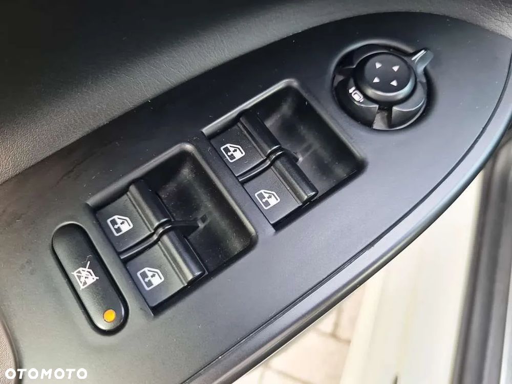 Alfa Romeo Giulietta 2.0 JTDM 16V Turismo - 8