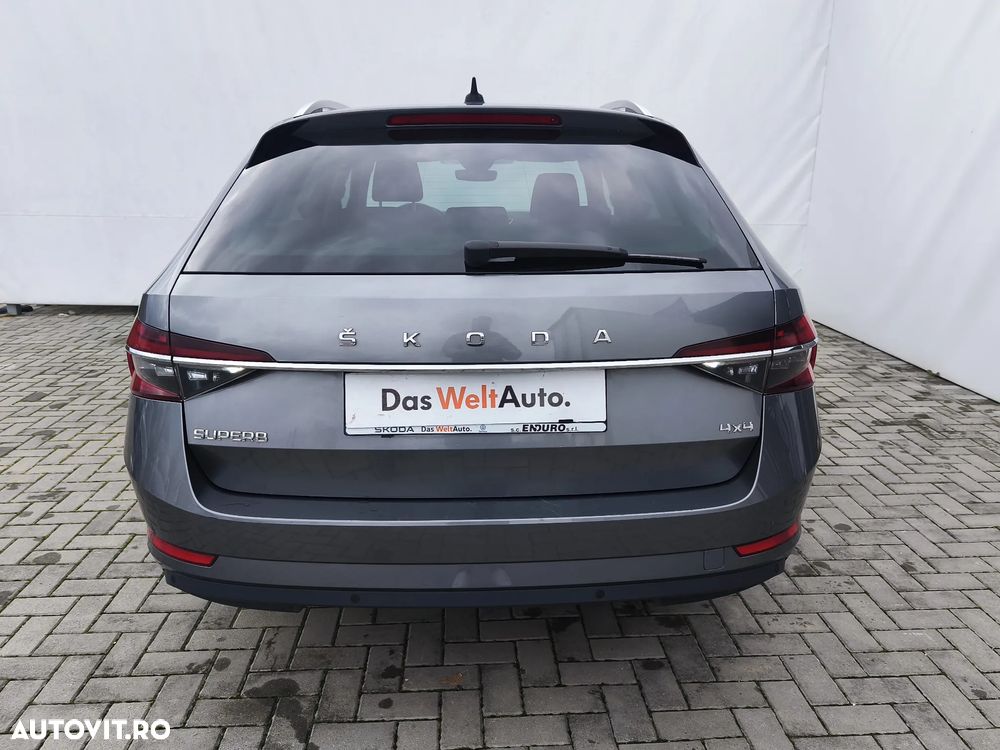 Skoda Superb 2.0 TDI 4x4 DSG Premium Edition - 4