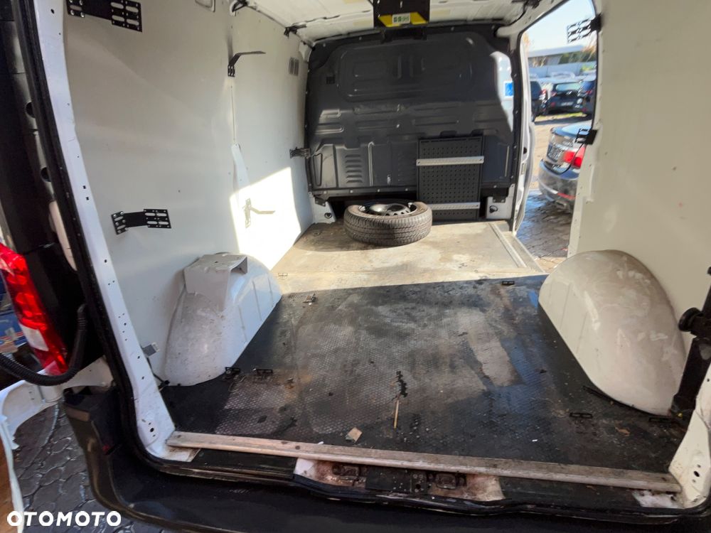 Mercedes-Benz Vito - 5