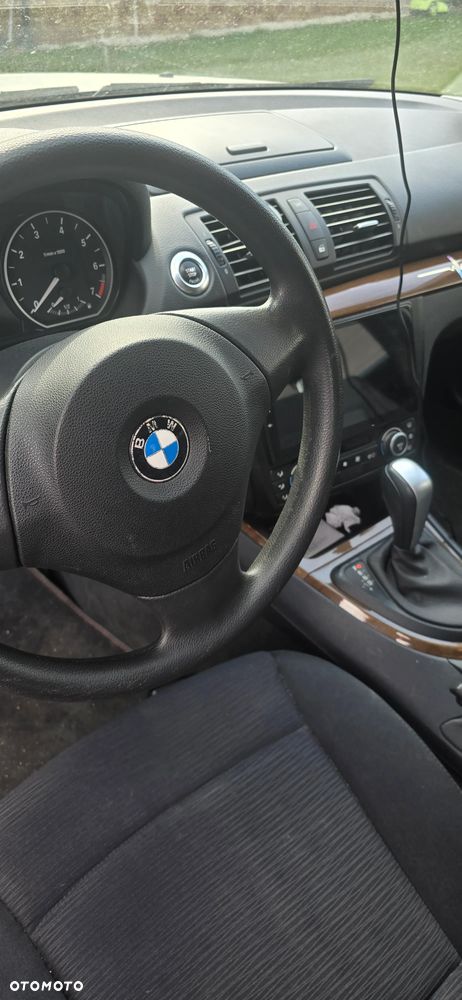 BMW Seria 1 118i - 13