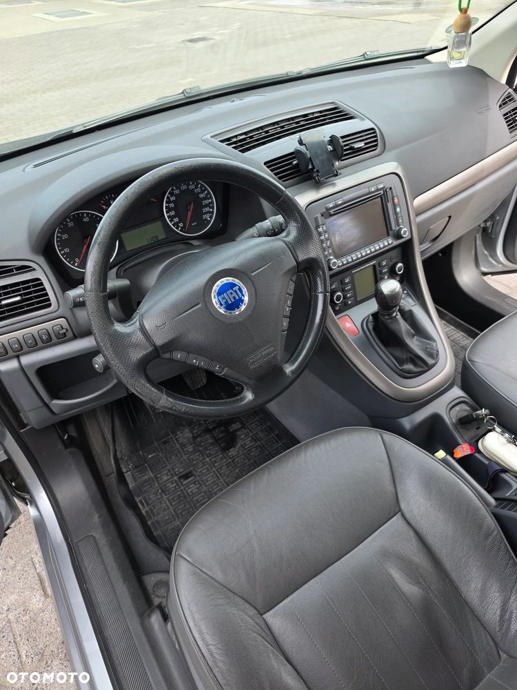 Fiat Croma 1.9 JTD Dynamic - 18