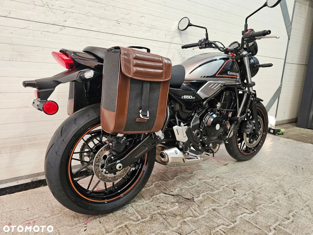 Kawasaki Z 650 RS - 11