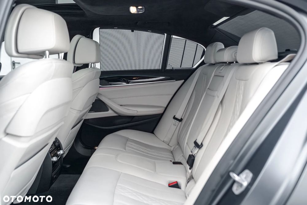 BMW Seria 5 - 33