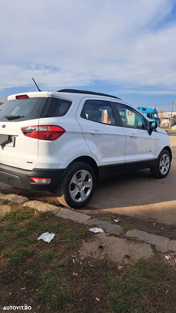 Ford EcoSport - 3
