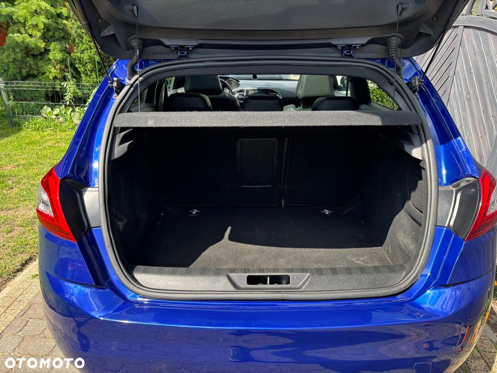 Peugeot 308 1.6 e-THP GT S&S - 5