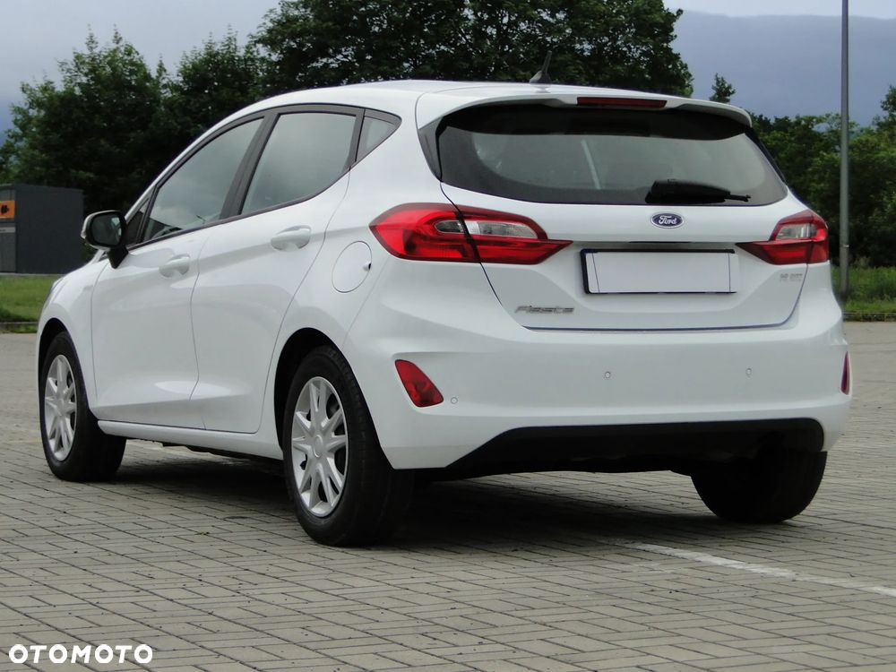 Ford Fiesta - 2