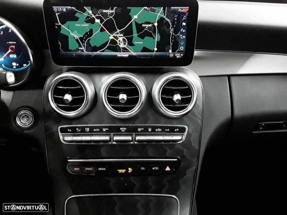 Mercedes-Benz C 300 de AMG Line - 4