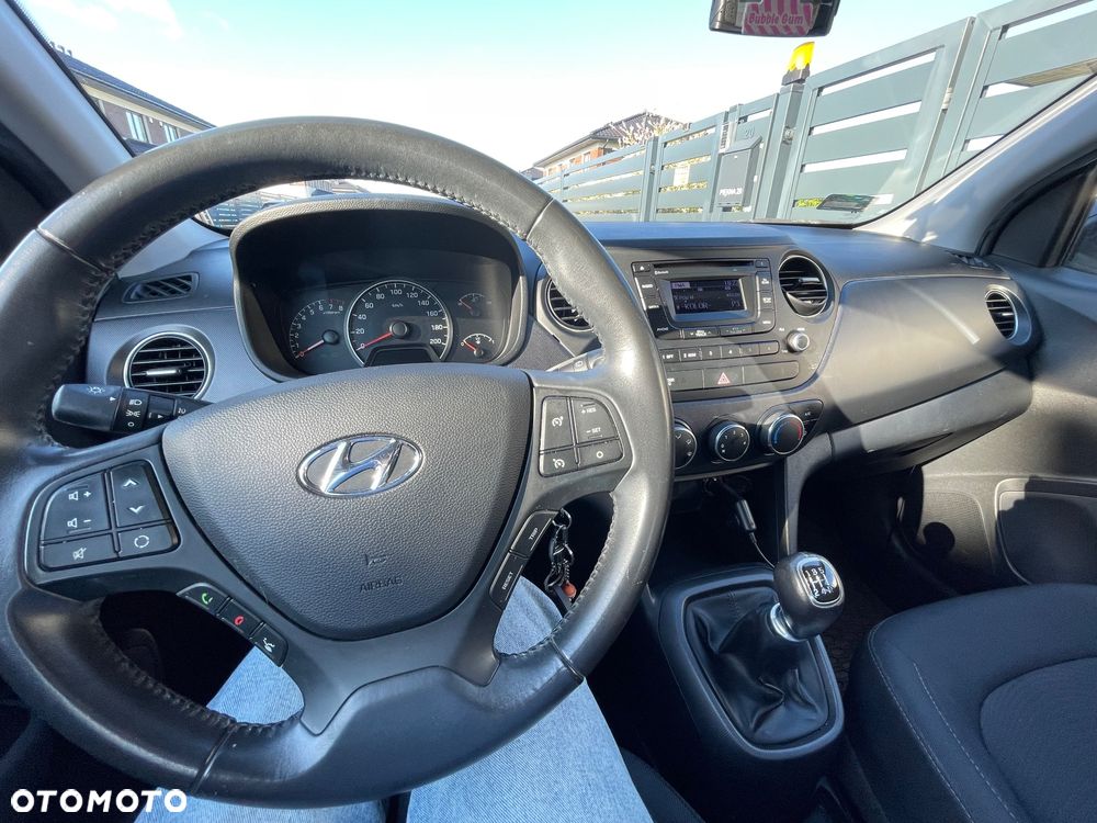 Hyundai i10 1.2 Black Line - 7