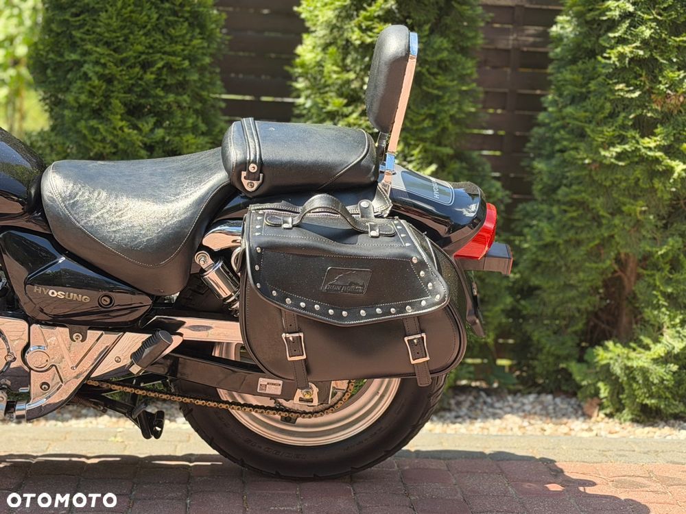 Hyosung GV - 13