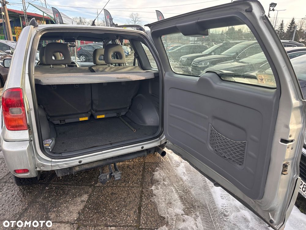 Toyota RAV4 D-4D 4x4 Sol - 10