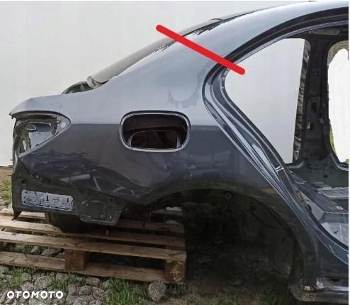 W205 ĆWIARTKA BŁOTNIK PRAWY TYŁ ĆWIARTKA 755 - 1