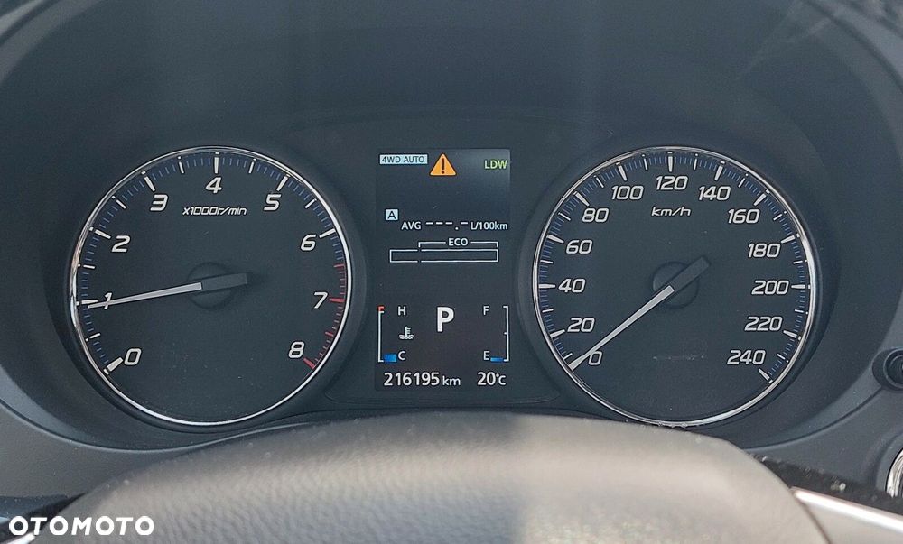 Mitsubishi Outlander - 27