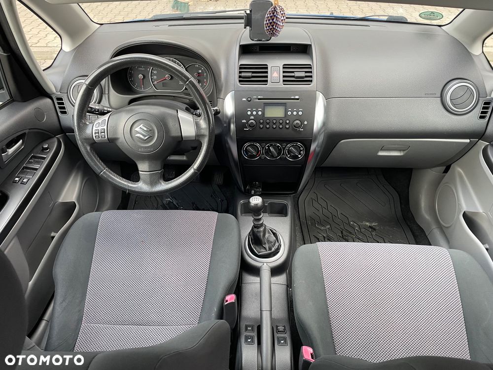 Suzuki SX4 1.9 DDiS 4WD GS / Premium - 12