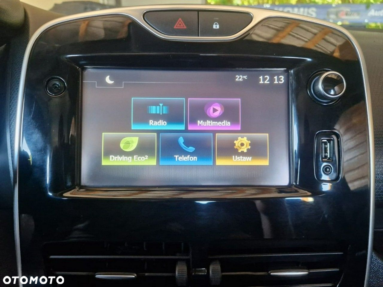 Renault Clio - 17