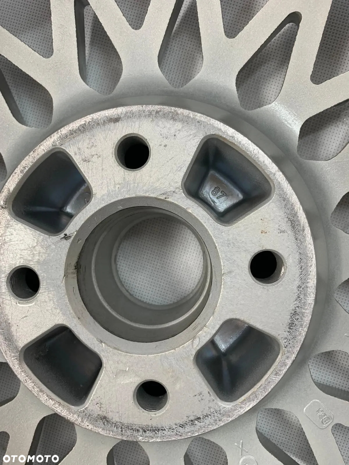Opel Astra Acona Kadett Felgi 5 1/2Jx14H2 et 49 6Jx15H2 et 42 4x100 - 5
