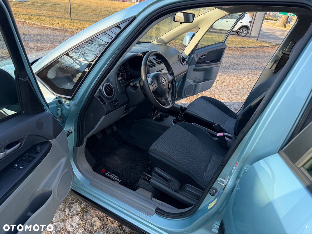 Suzuki SX4 1.9 DDiS DPF 4x4 Club - 20