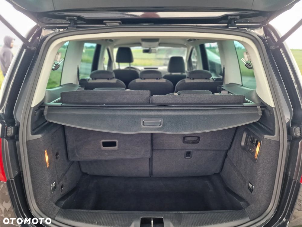 Volkswagen Sharan 2.0 TDI DSG BlueMotion Technology Comfortline - 19