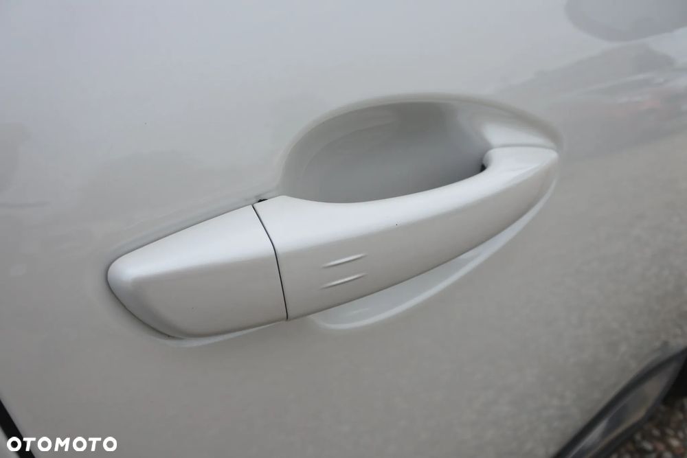 Peugeot 3008 PureTech 130 Stop & Start EAT6 Allure - 30