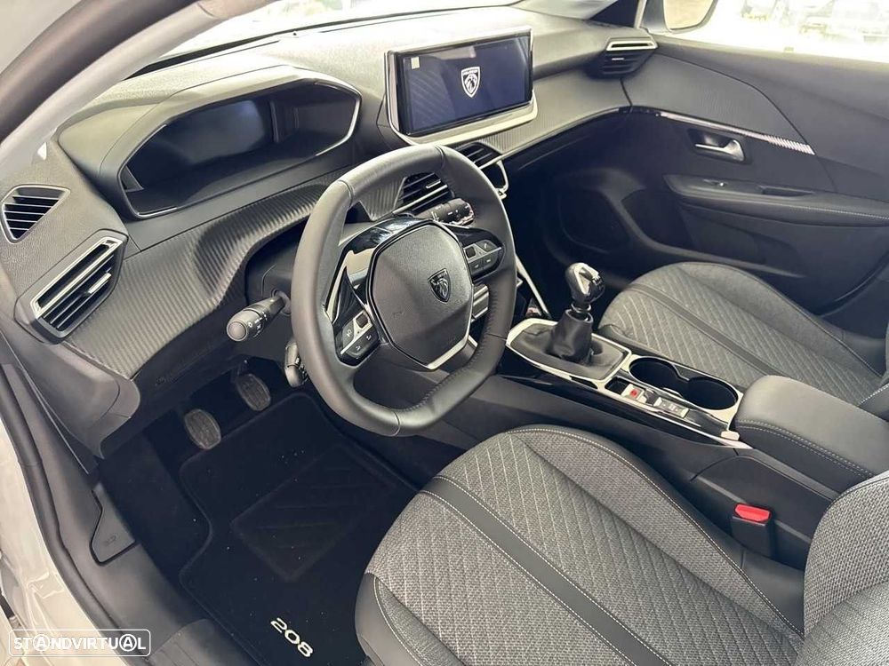 Peugeot 208 1.2 PureTech Allure - 13