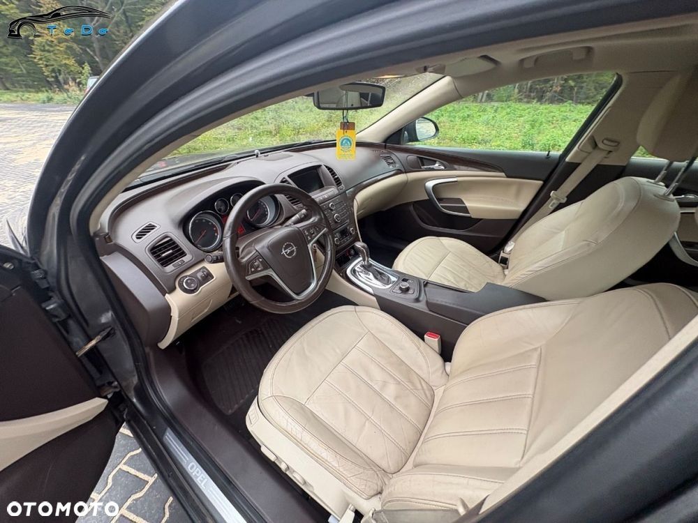 Opel Insignia 2.8 V6 Turbo 4x4 Automatik Cosmo - 16