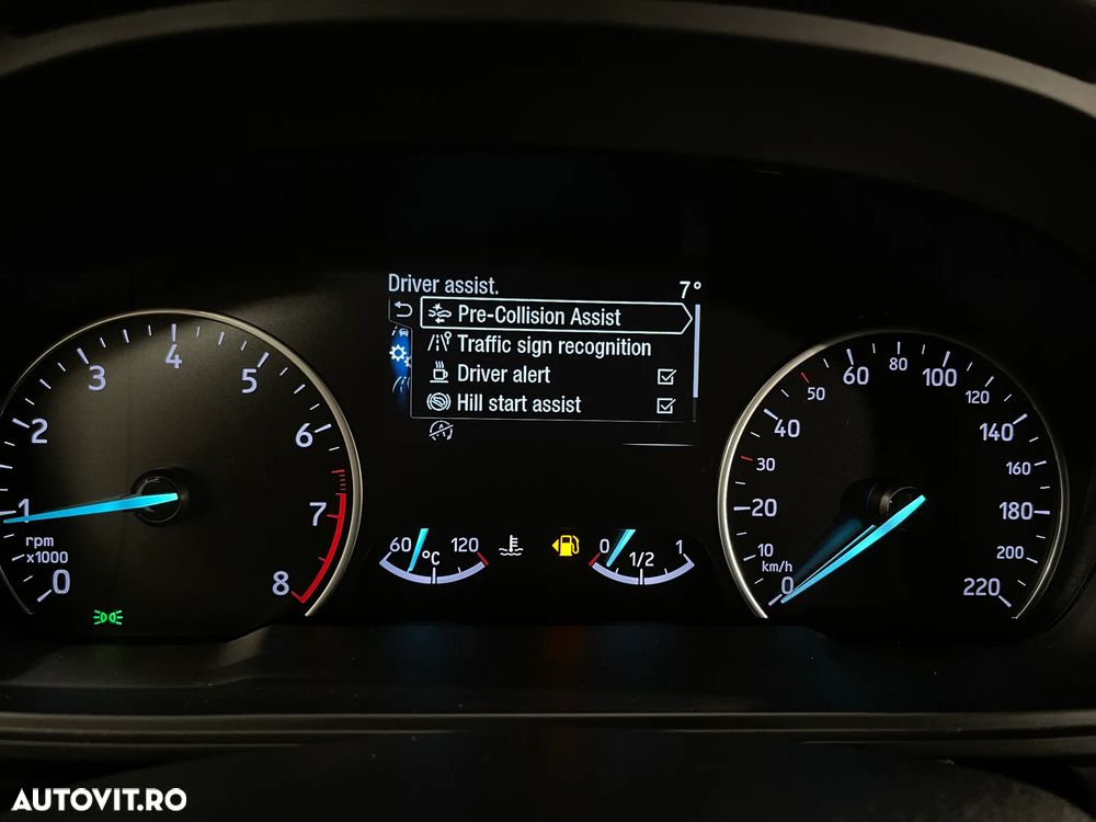 Ford EcoSport 1.0 EcoBoost Titanium - 18