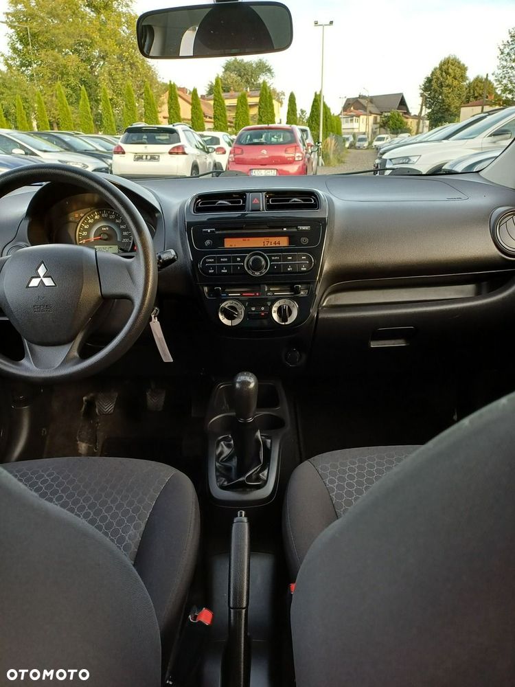 Mitsubishi Space Star - 18