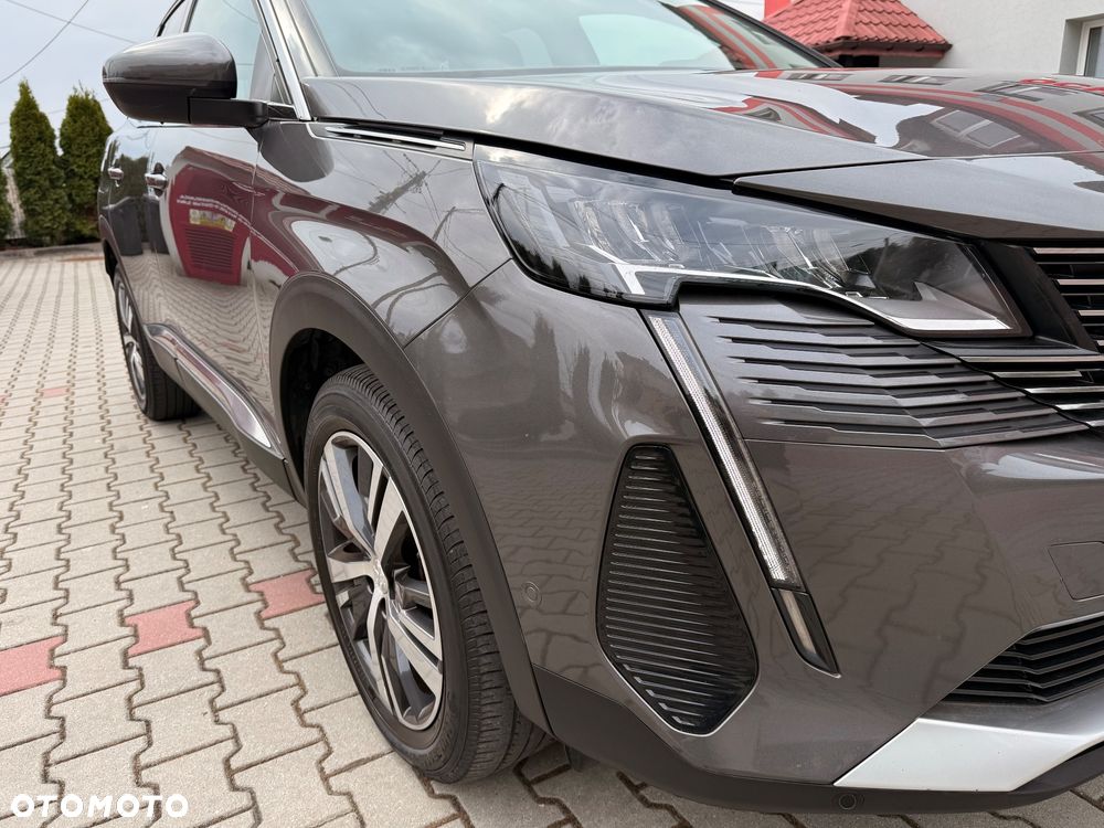 Peugeot 3008 1.5 BlueHDi Allure S&S - 19