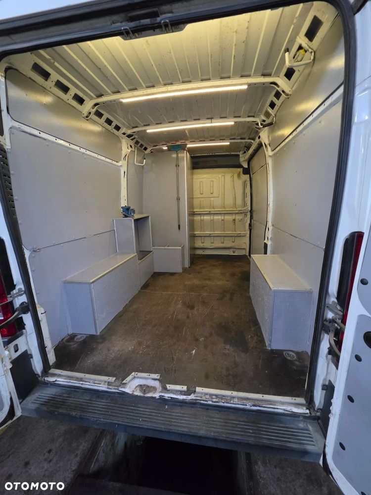 Peugeot Boxer 2.2 HDI L2H2  NOWY SILNIK, KLIMA, ZABUDOWA WARSZTATOWA - 25