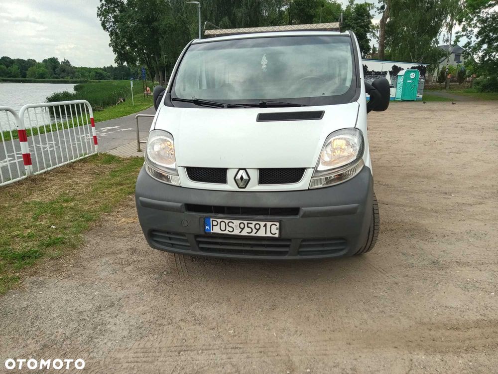 Renault Trafic - 2