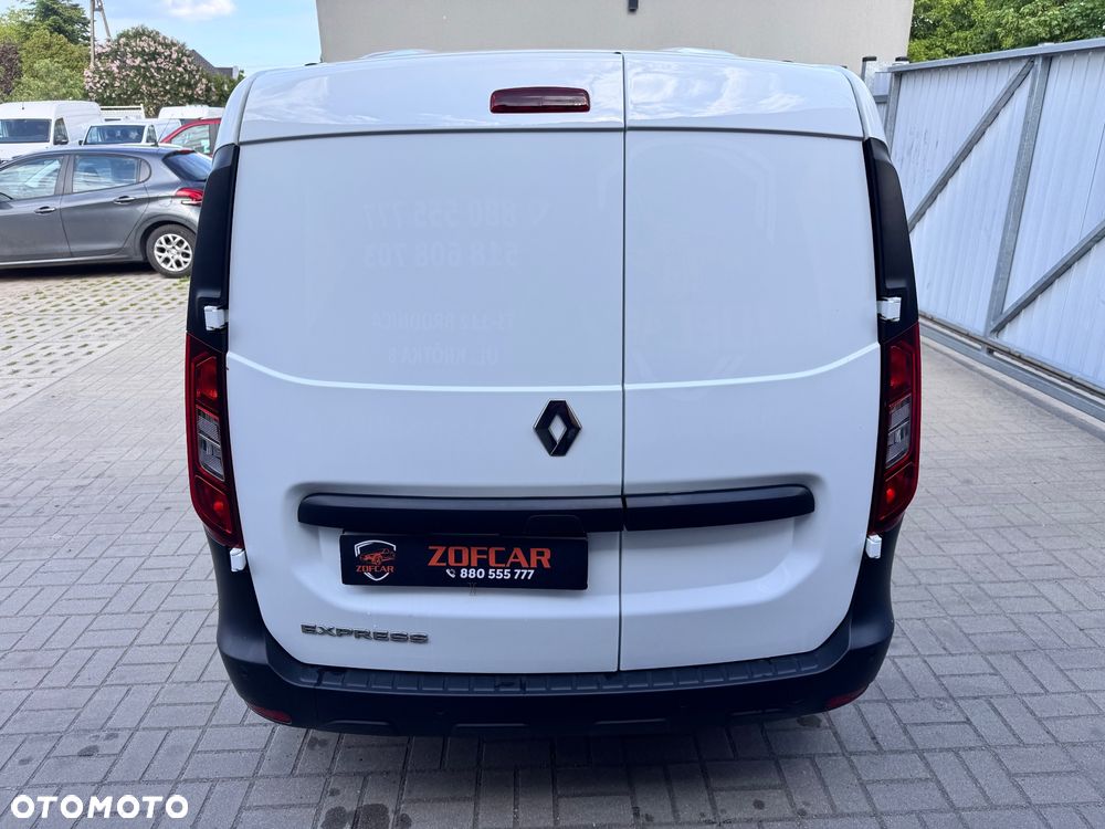 Renault Express - 4