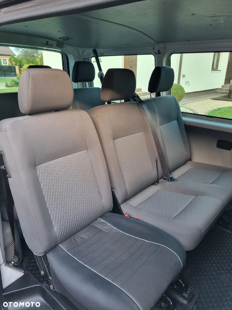 Volkswagen Transporter - 6