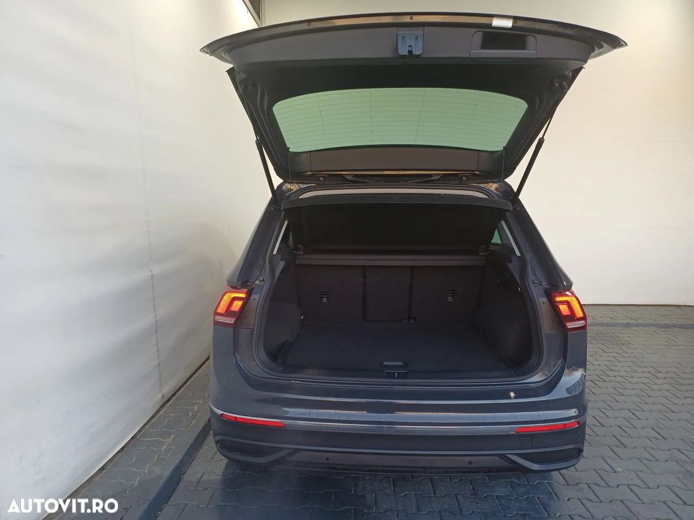 Volkswagen Tiguan 2.0 TDI SCR DSG 4Motion Life - 37