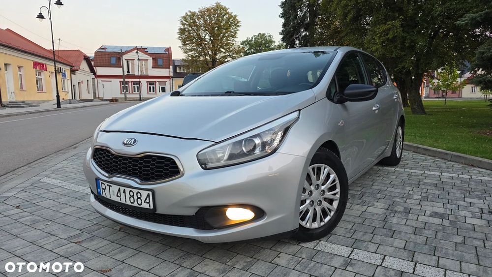 Kia Ceed 1.4 CRDi XL - 1