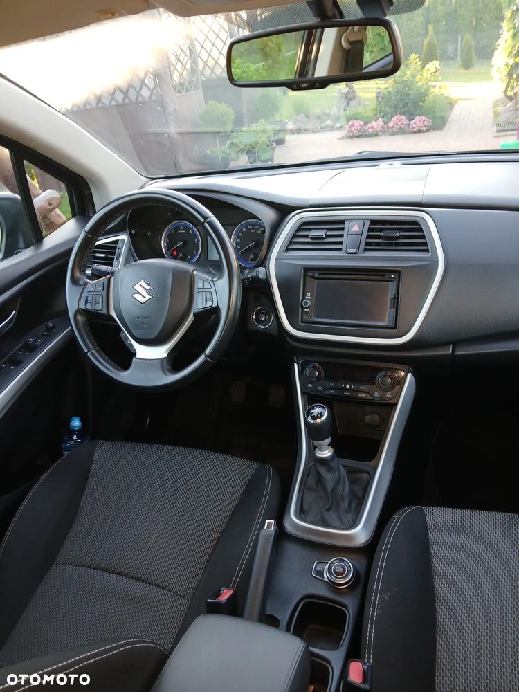 Suzuki SX4 S-Cross 1.6 DDiS Allgrip Comfort - 4