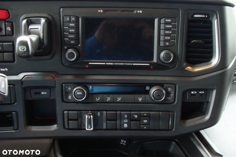 Scania R 450 A4x2LA - 10