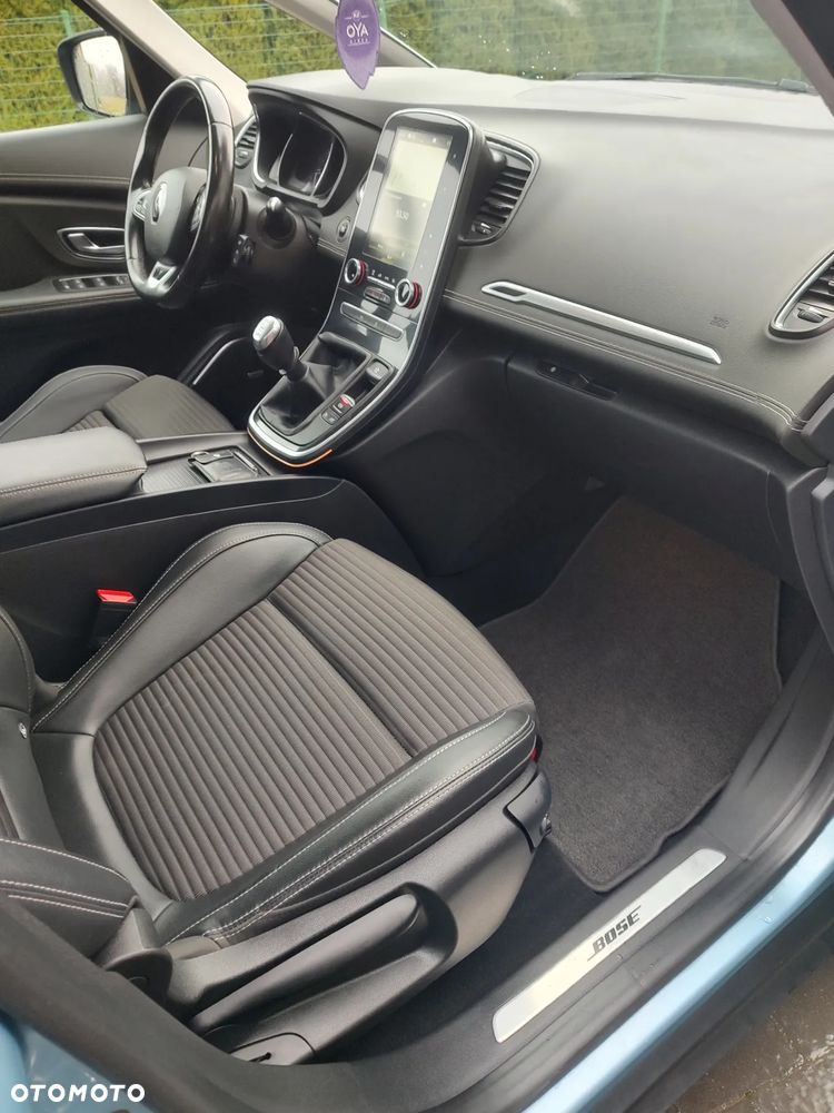 Renault Grand Scenic BLUE dCi 120 BOSE EDITION - 13
