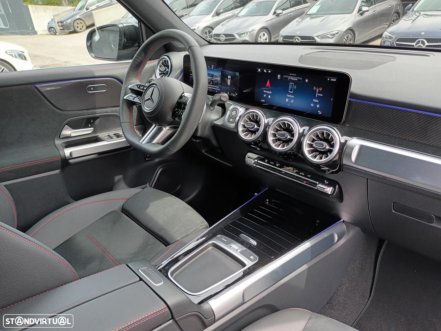 Mercedes-Benz GLB 180 d AMG Line - 15