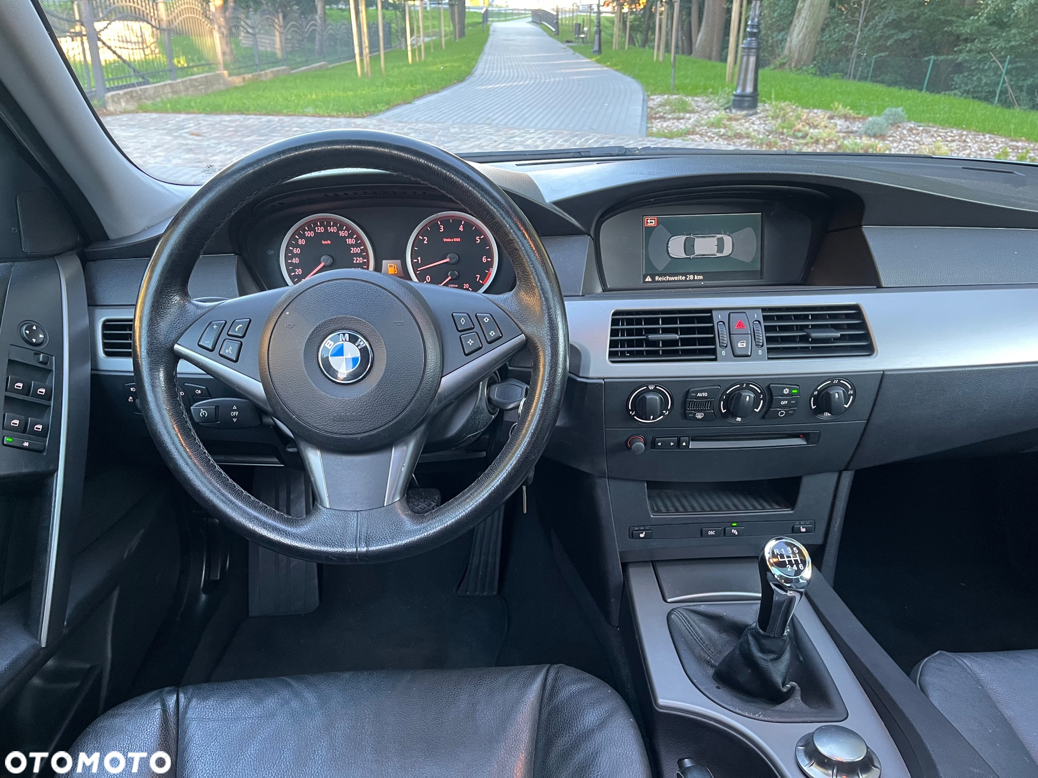 BMW Seria 5 - 12