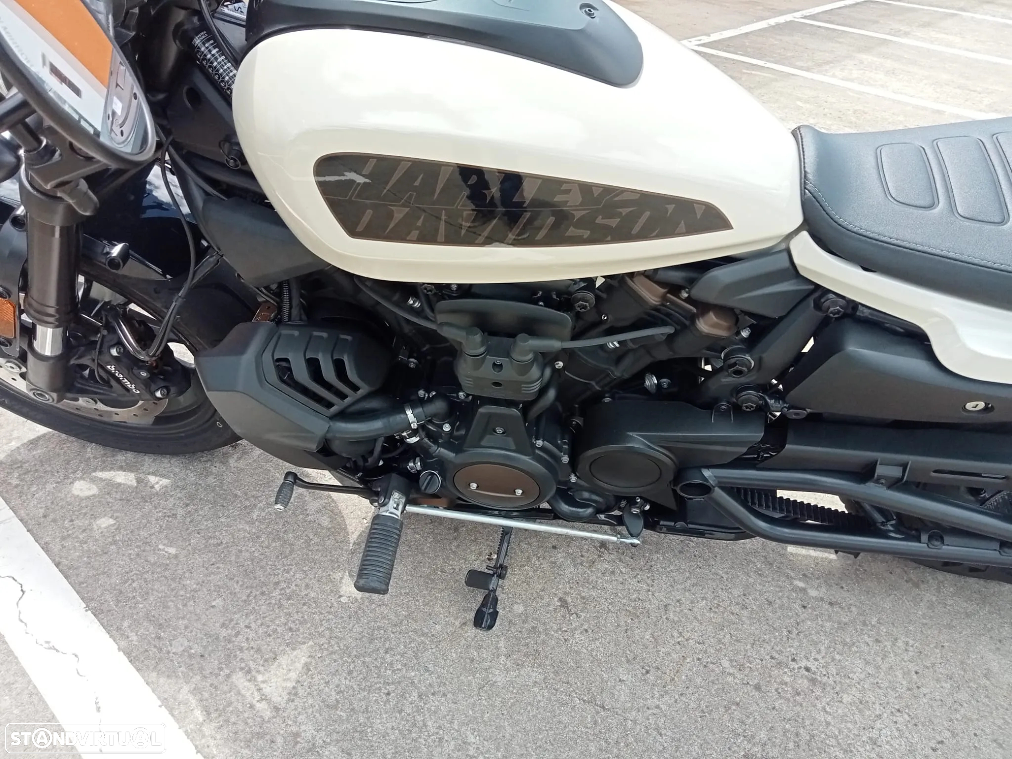 Harley-Davidson Sportster RH1250S Sportster S - 7
