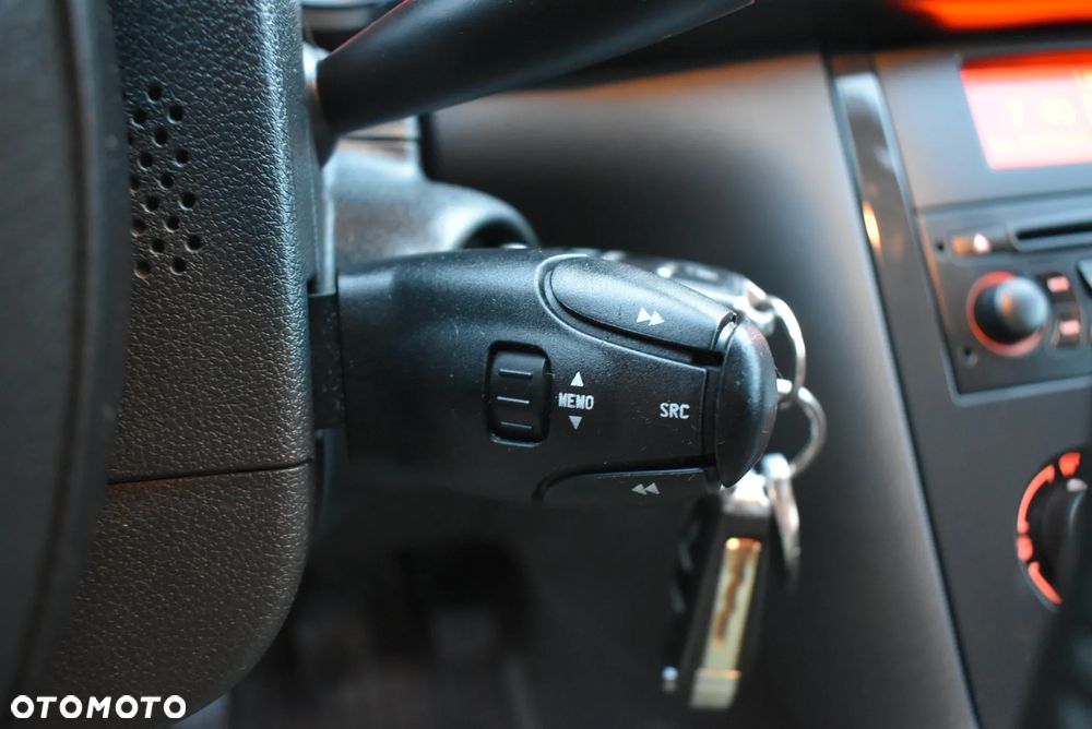 Peugeot 3008 1.6 HDi Trendy - 23