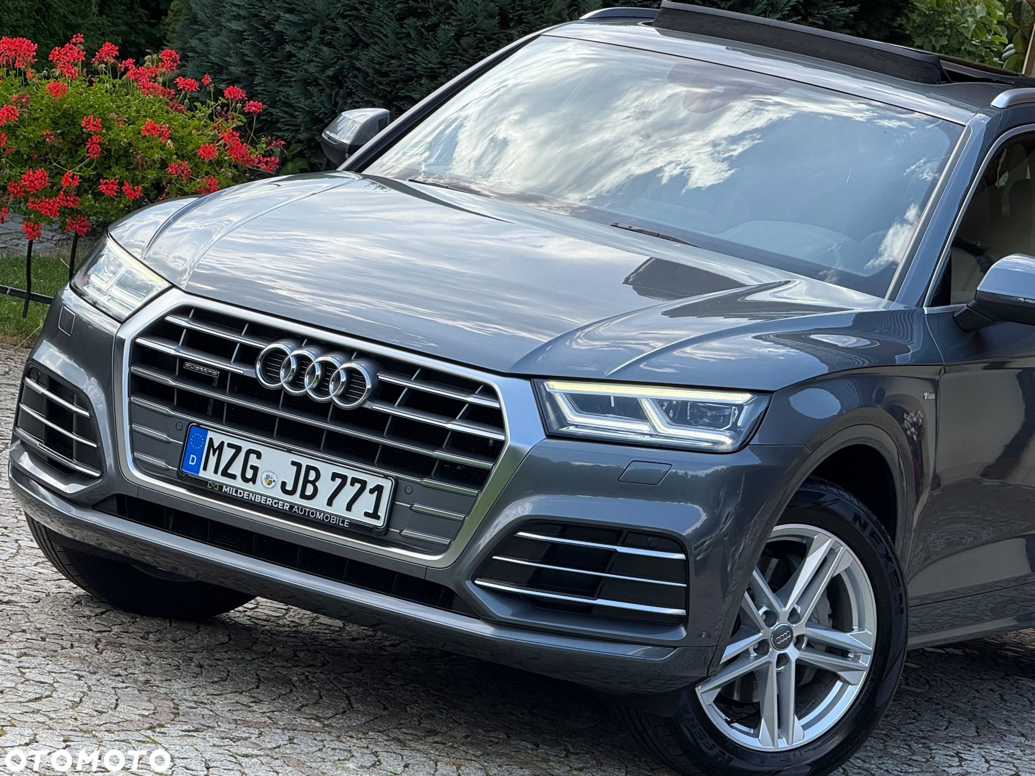 Audi Q5 40 TDI quattro S tronic sport - 4