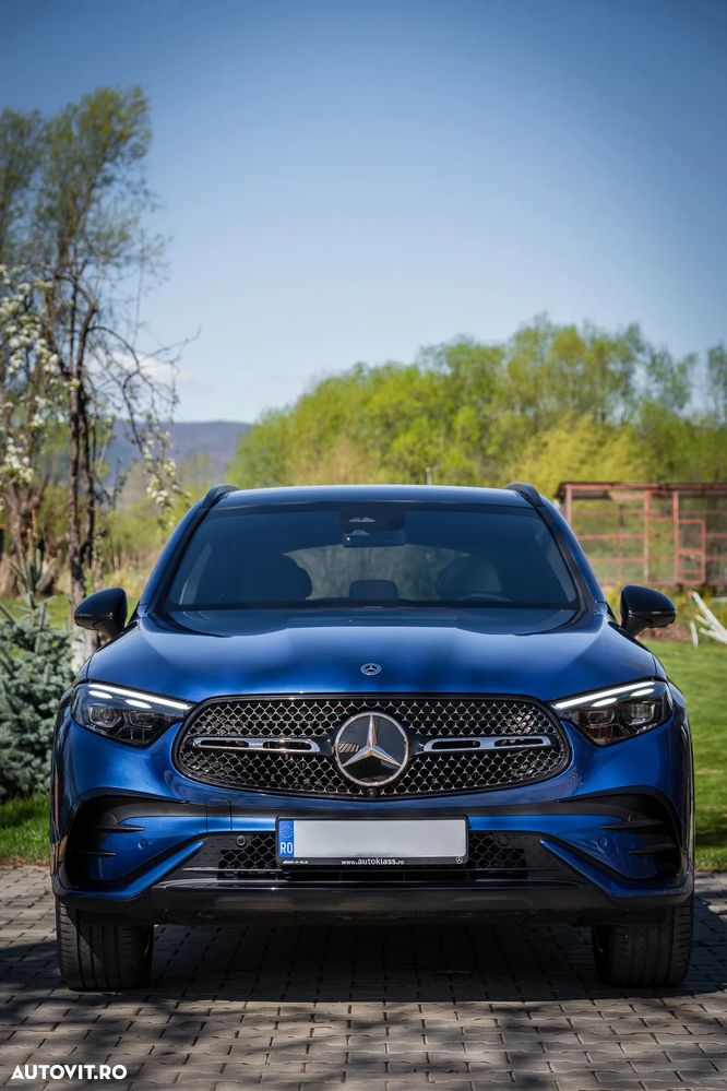 Mercedes-Benz GLC - 4