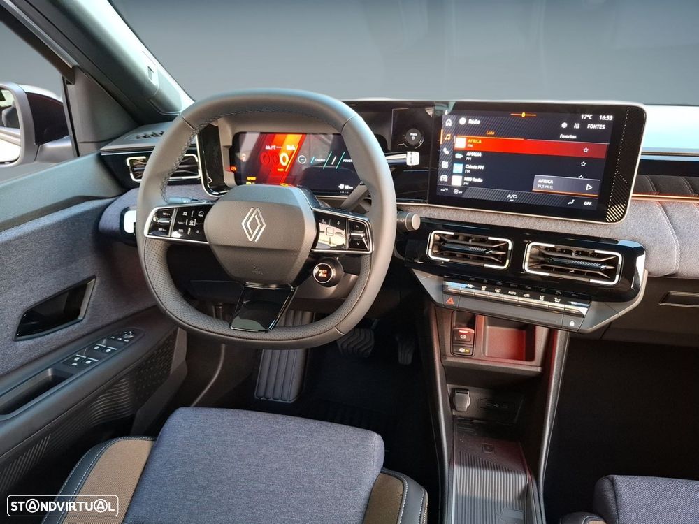 Renault 5 40 kWh Techno Autonomia Urbana — fotografia 13