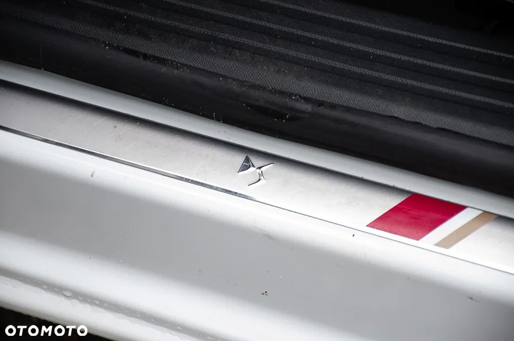 DS Automobiles DS 3 Crossback 1.5 BlueHDi Performance Line - 40