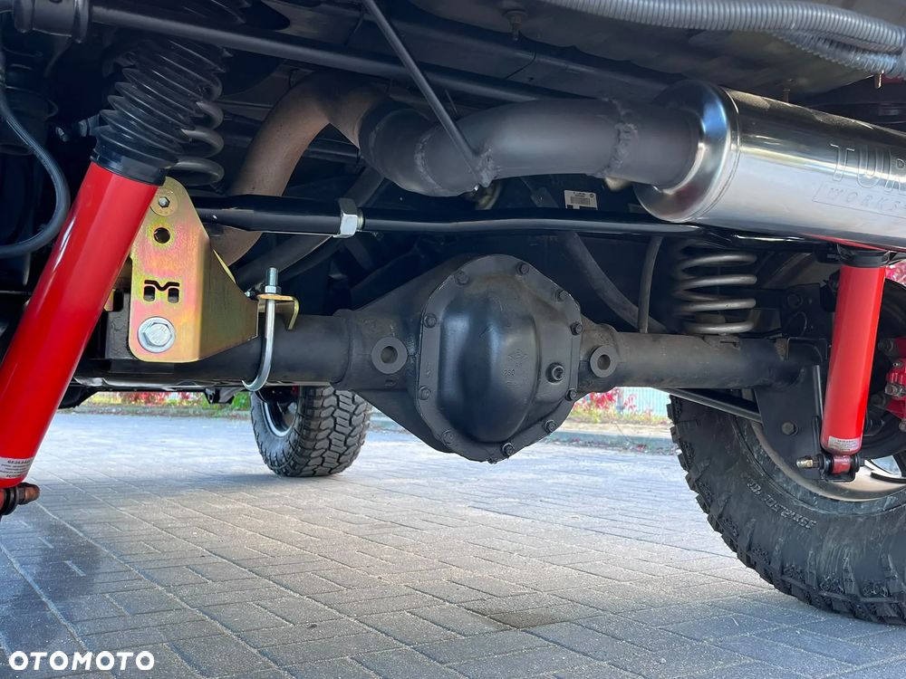 Jeep Wrangler - 21